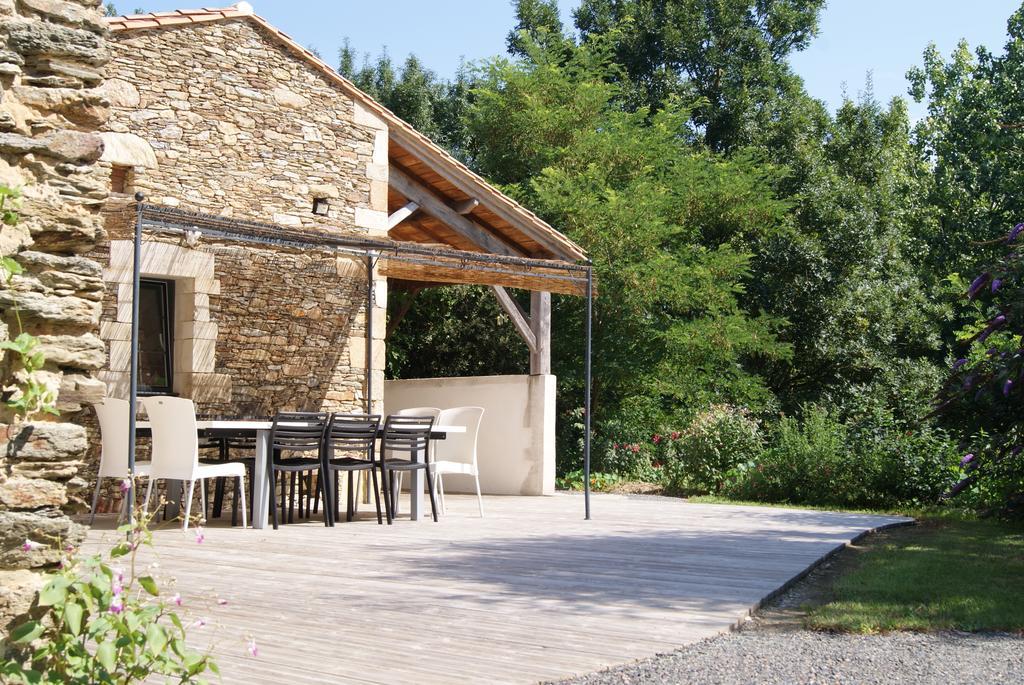 Chambres D'Hotes - Domaine De BacquevilleLʼAiguillon-sur-Vie 部屋 写真