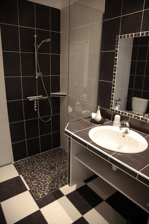 Chambres D'Hotes - Domaine De BacquevilleLʼAiguillon-sur-Vie 部屋 写真