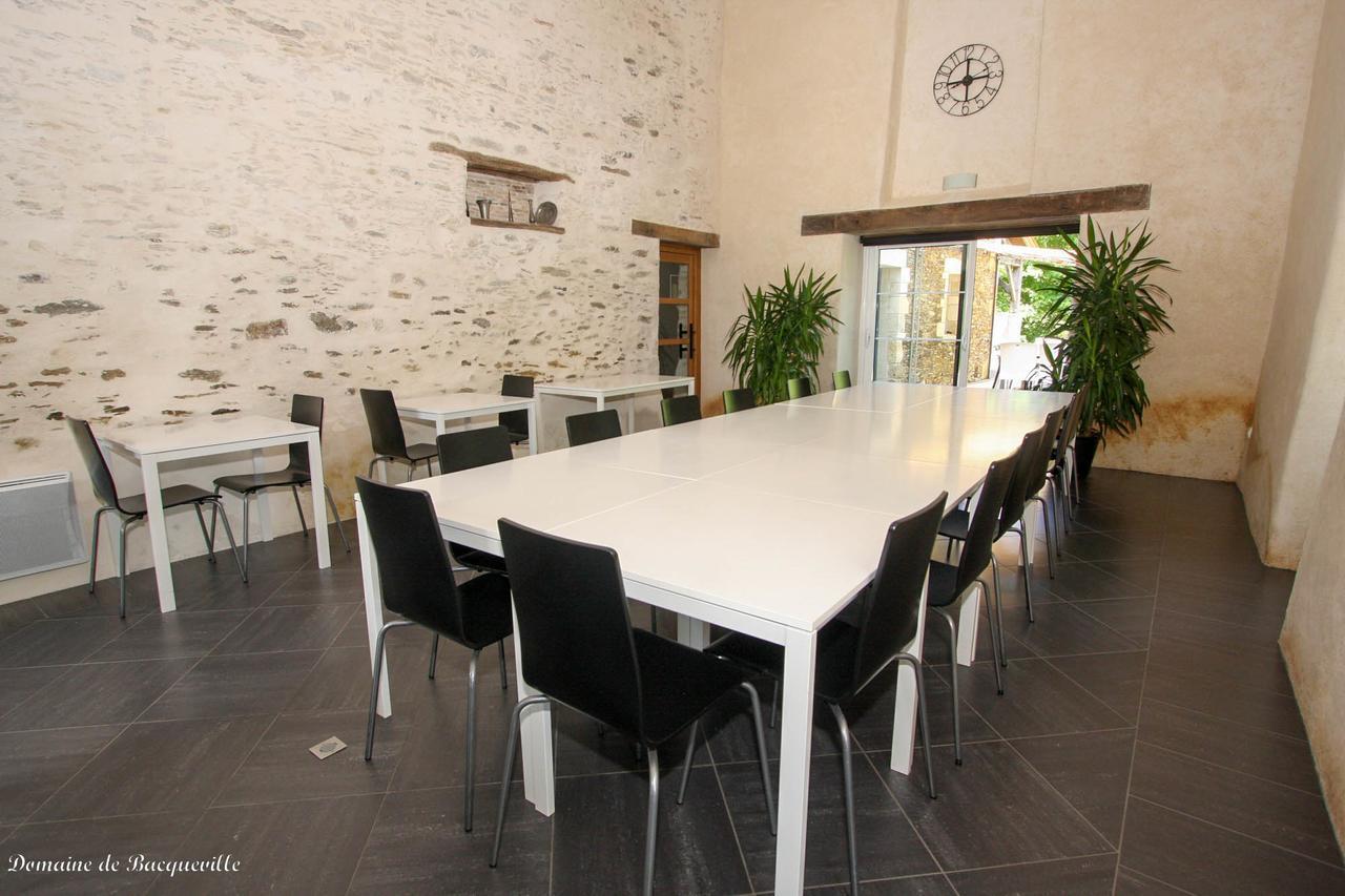 Chambres D'Hotes - Domaine De BacquevilleLʼAiguillon-sur-Vie エクステリア 写真